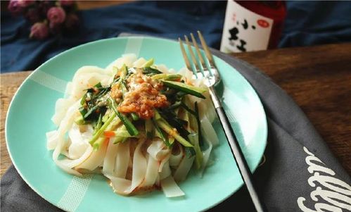 家常涼皮的絕妙做法 透亮滑溜，一次吃掉一大盆